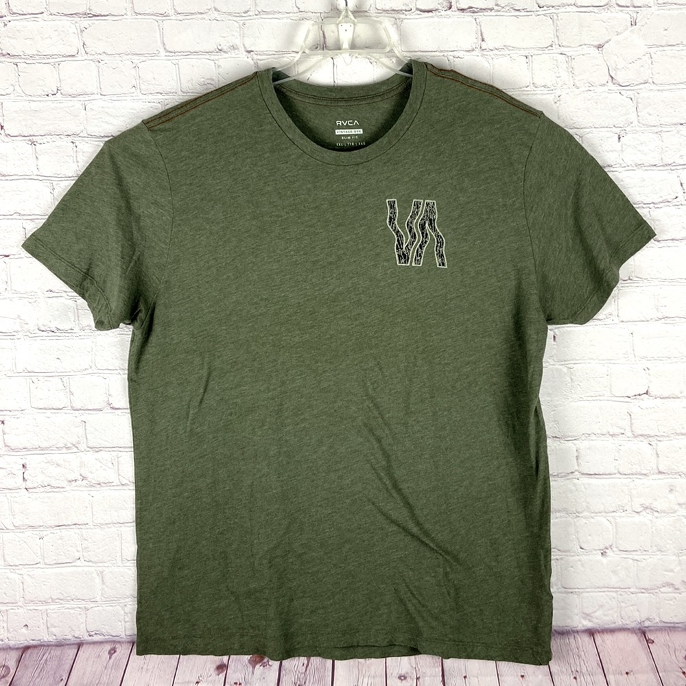 RVCA Men's Green Crew Neck Short Sleeve Slim Fit Tee.Size. X-Large